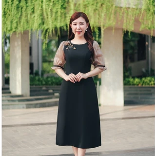 Đầm xoè trung niên Cổ tròn kết hoa tay lỡ màu Đen TTV Store thời trang nữ TTV1253