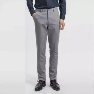 Quần kaki nam Aristino Regular Fit AKKR01