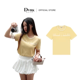 DVRK - Áo Thun Nữ Tay Ngắn Cổ Tròn Dệt Kim Màu Vàng PRIVÉ BAR LOGO-DVRK-24F