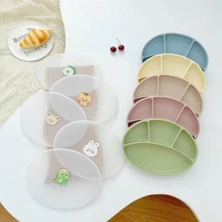 Khay Ăn Dặm 4 Ngăn Hình Oval KidsWorld Chất Liệu Silicon Cao Cấp Có Đế Hít Chống Đổ Cho Bé