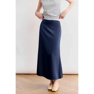 Chân váy MIDI cạp cao MONO TALK cạp thường, chất liệu satin lót lụa MFOT25Y-B10003FT