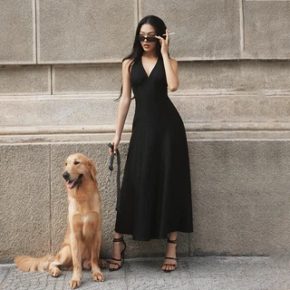 RECHIC Đầm dài Carla cổ yếm V chiết eo dáng xòe hở lưng sang trọng
