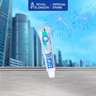 Kem Đánh Răng Bạc Hà Tẩy Trắng Eucryl Toothpaste 62g