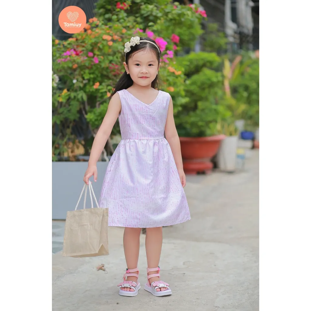 Ảnh Đầm Cho Bé Gái Tamiuy Thiết Kế Xẻ  Tim Sau Cho Bé Từ 1-10  Tuổi 1