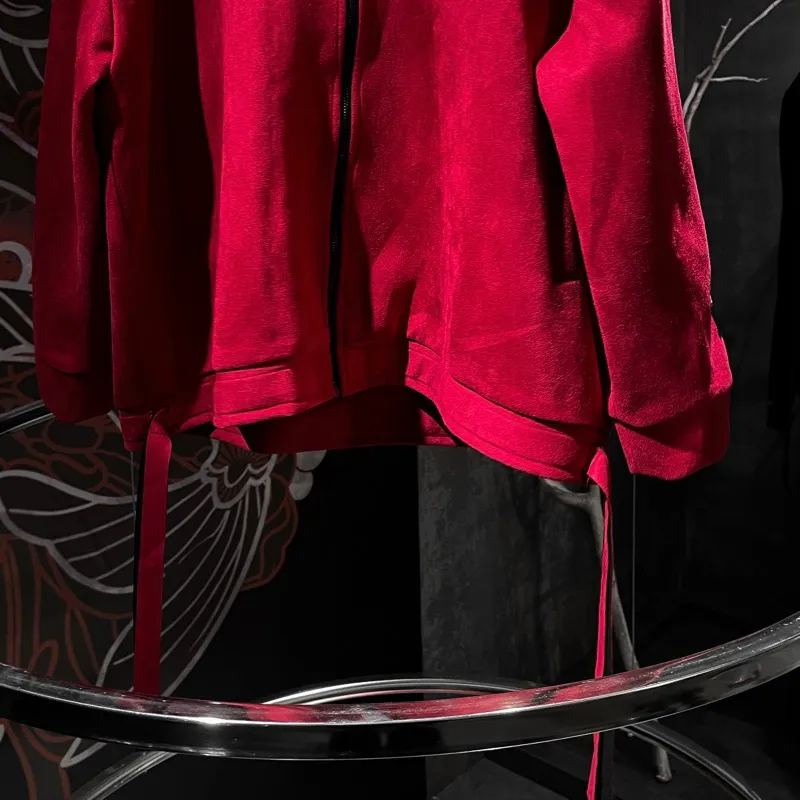 Ảnh Áo khoác bomber da lộn Đỏ thiết kế Unisex Zune.zx, MASCOT SUEDE JACKET 4