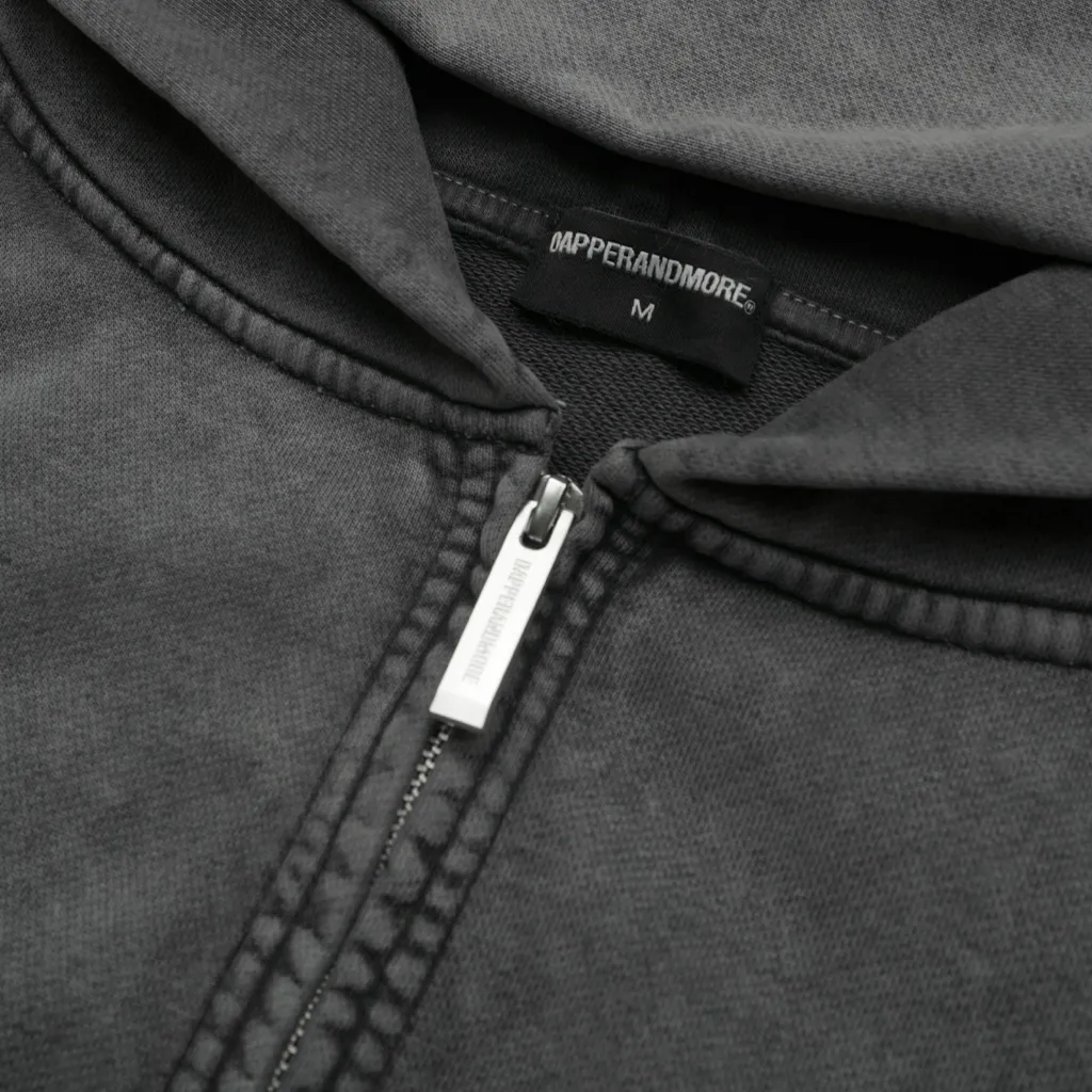 Ảnh Áo Khoác Hoodie DAPPERANDMORE Garment-Dyed Hoodie With Zipper In Nổi Logo 450GSM - Dark Grey 3