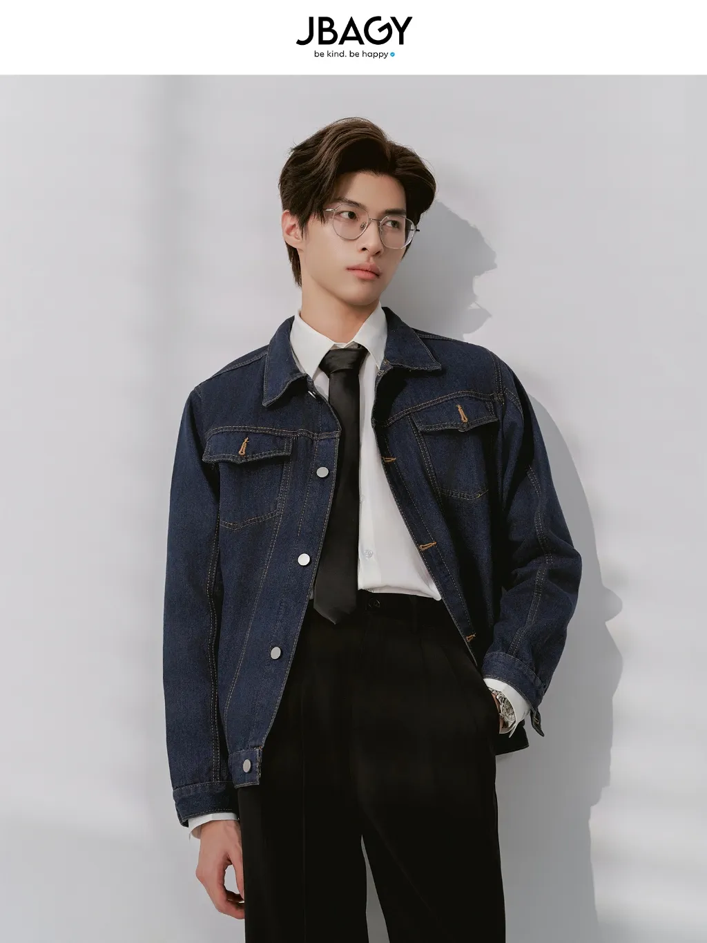 Ảnh Áo khoác jean nam form rộng Classic Denim Jacket Thương Hiệu JBAGY - JK2402 1