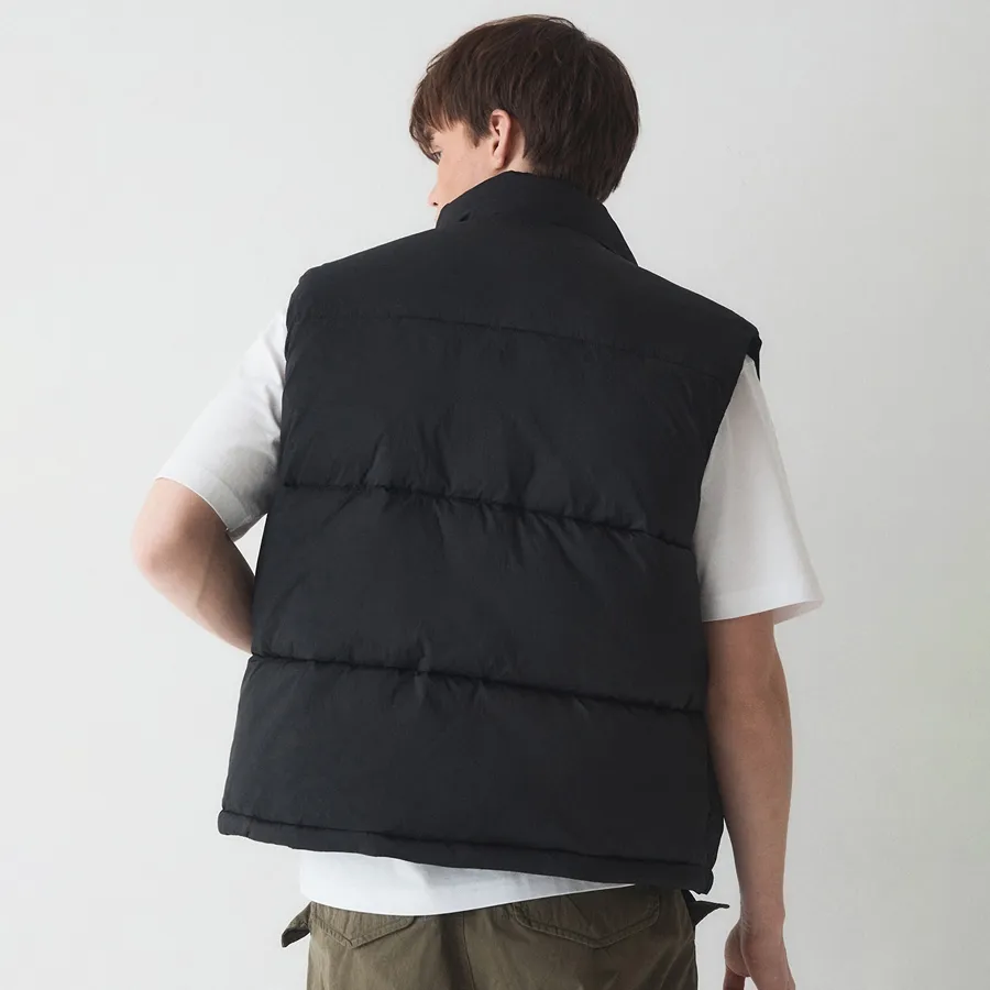 Ảnh Áo Khoác Padded Vest Jacket Unisex Style | WHVWE1192U 4