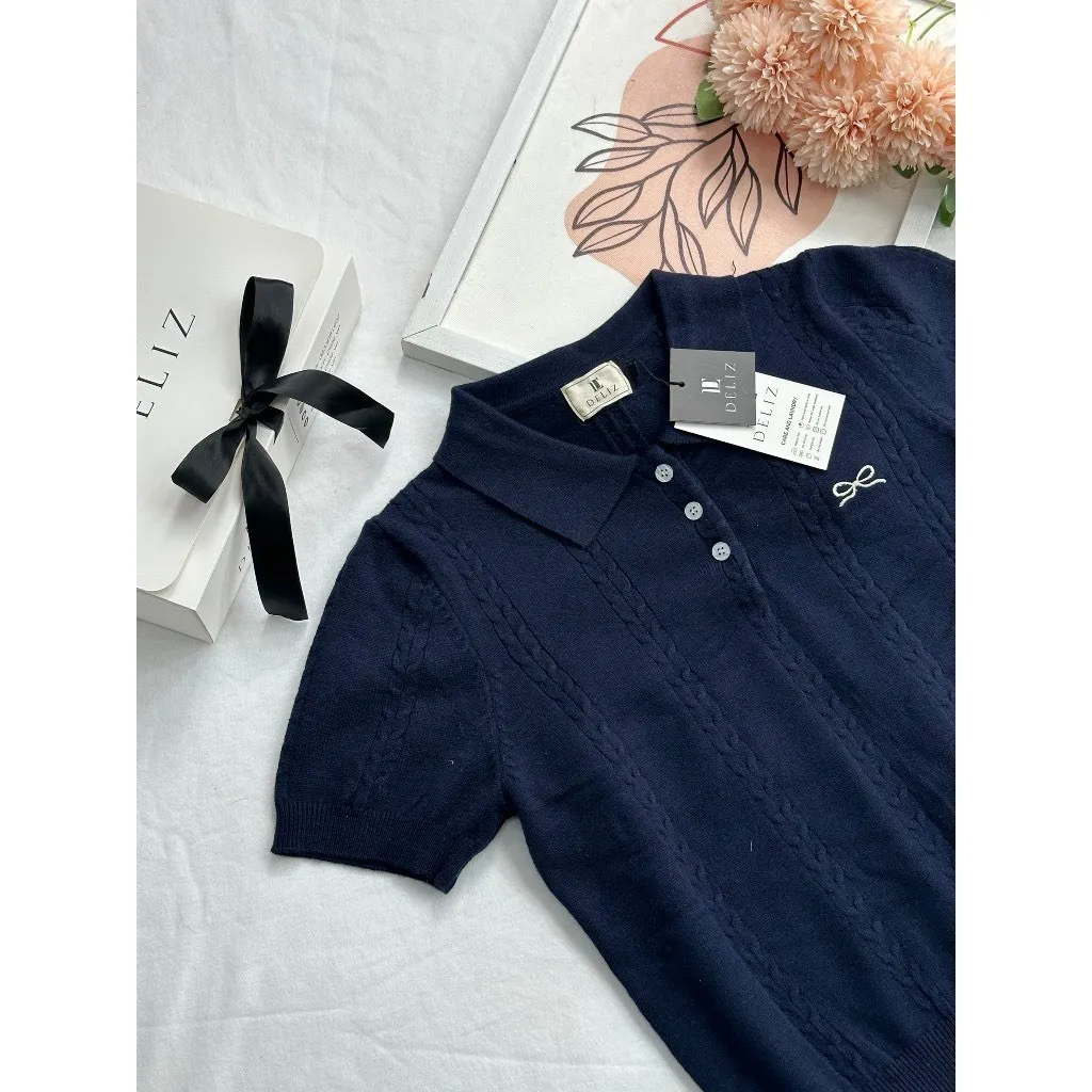 Ảnh Áo len nữ mỏng ngắn tay vặn thừng cổ bẻ phối cúc thêu nơ form vừa tôn dáng chất len mềm hàng thiết kế 2