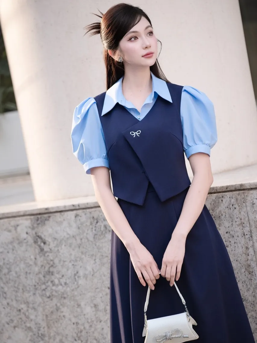 Ảnh Áo nữ dáng phối yếm màu xanh ngắn tay vạt chéo thêu nơ cổ sơ mi YAME YA431 2