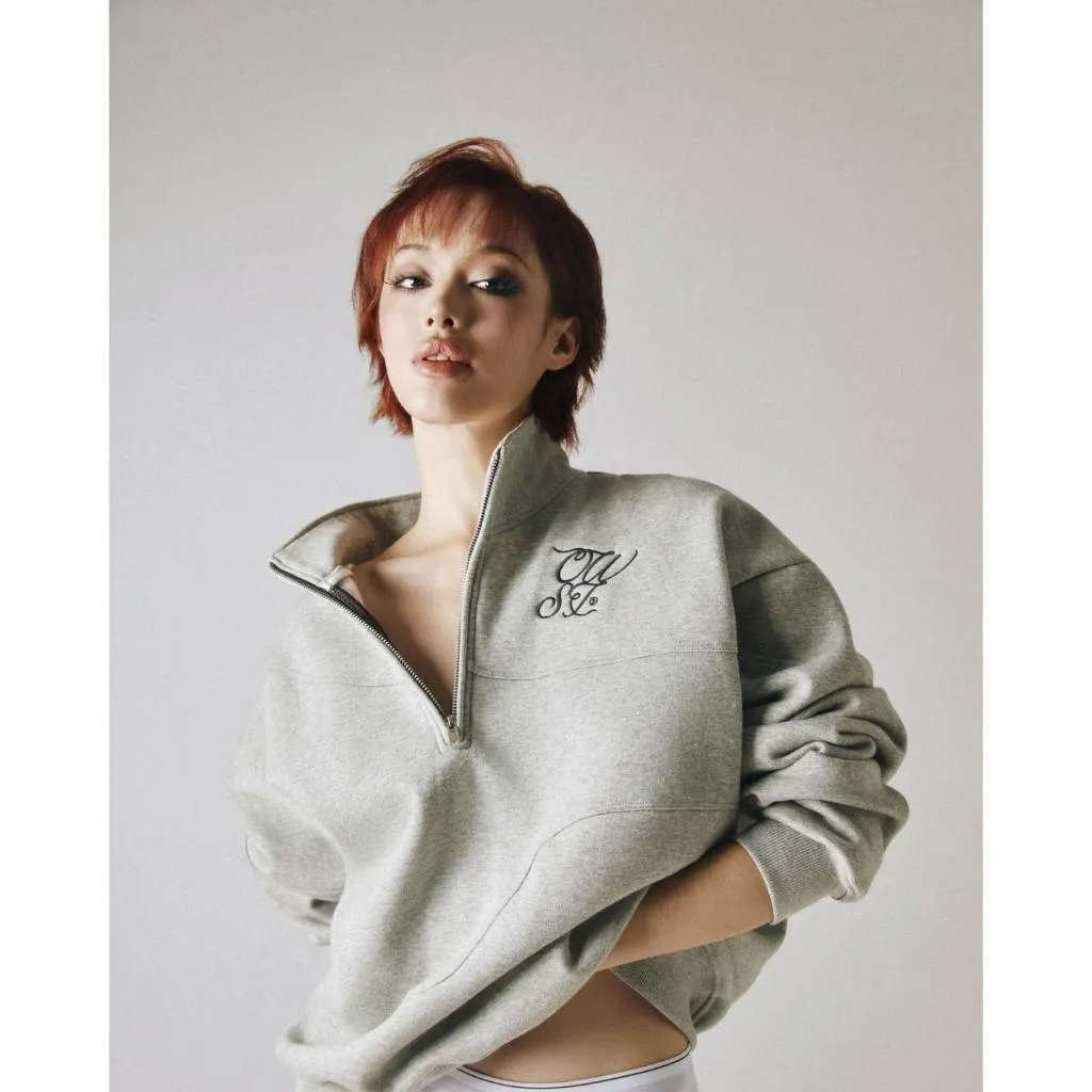 Ảnh Áo Oh Wonder Studio Logo Half Zip-up Sweatshirt 3
