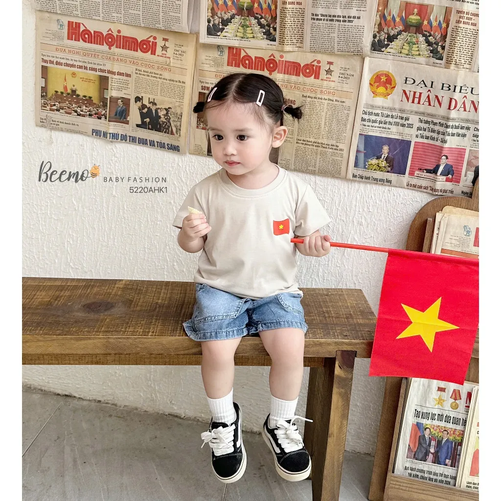 Ảnh Áo phông cộc tay Beemo in lá cờ Việt Nam vải cotton thoáng mát cho bé trai từ 9-24kg 5220AHK 3