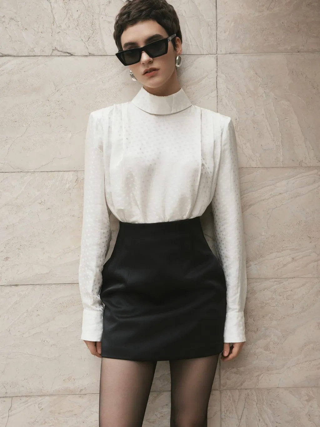 Ảnh Áo sơ mi chấm bi trắng Calista Silk Blouse HUONG BOUTIQUE HBSM1165 2