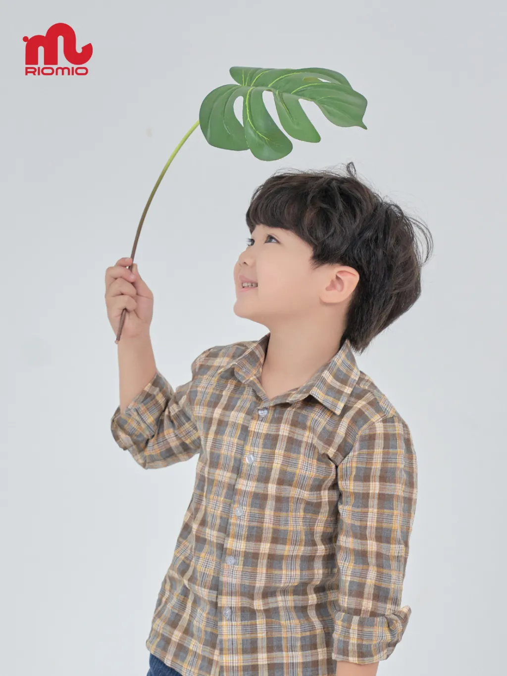 Ảnh Áo sơ mi kẻ caro bé trai Riomi dài tay size 20 - 50kg chất cotton thô Hàn mềm mát RA291 4
