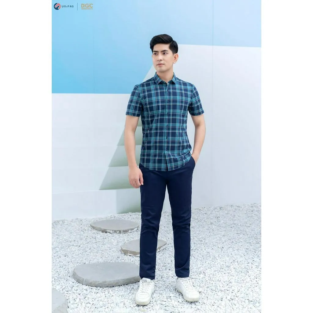 Ảnh Áo sơ mi ngắn tay DGC - SASNBC33M dáng ôm, chất liệu 100% cotton, thoáng mát, thấm hút tốt 4