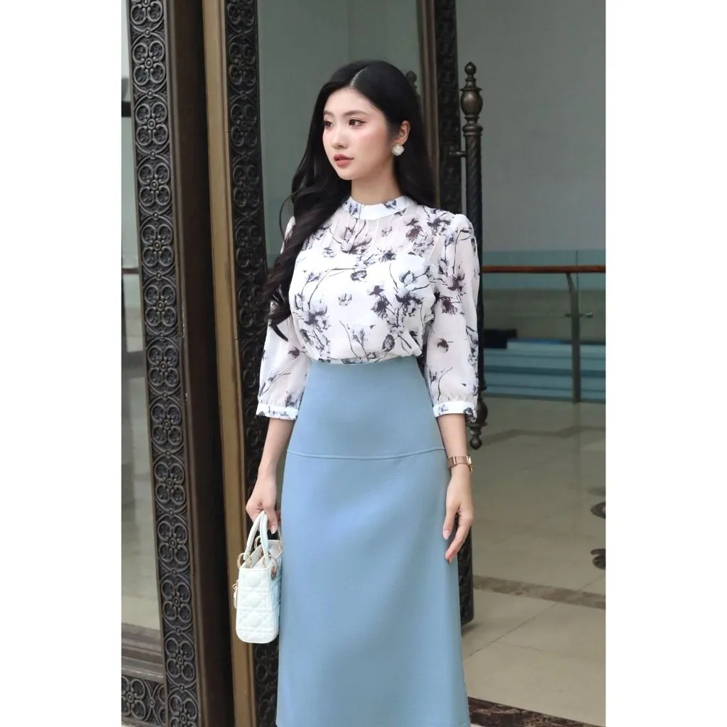 Ảnh Áo Sơ Mi Nữ Cổ Tàu Tròn Mí Ngực LAMER Áo Công Sở Nữ Tay Lỡ Dáng Suông Hoạ Tiết Thanh Lịch O61B24Q003 4