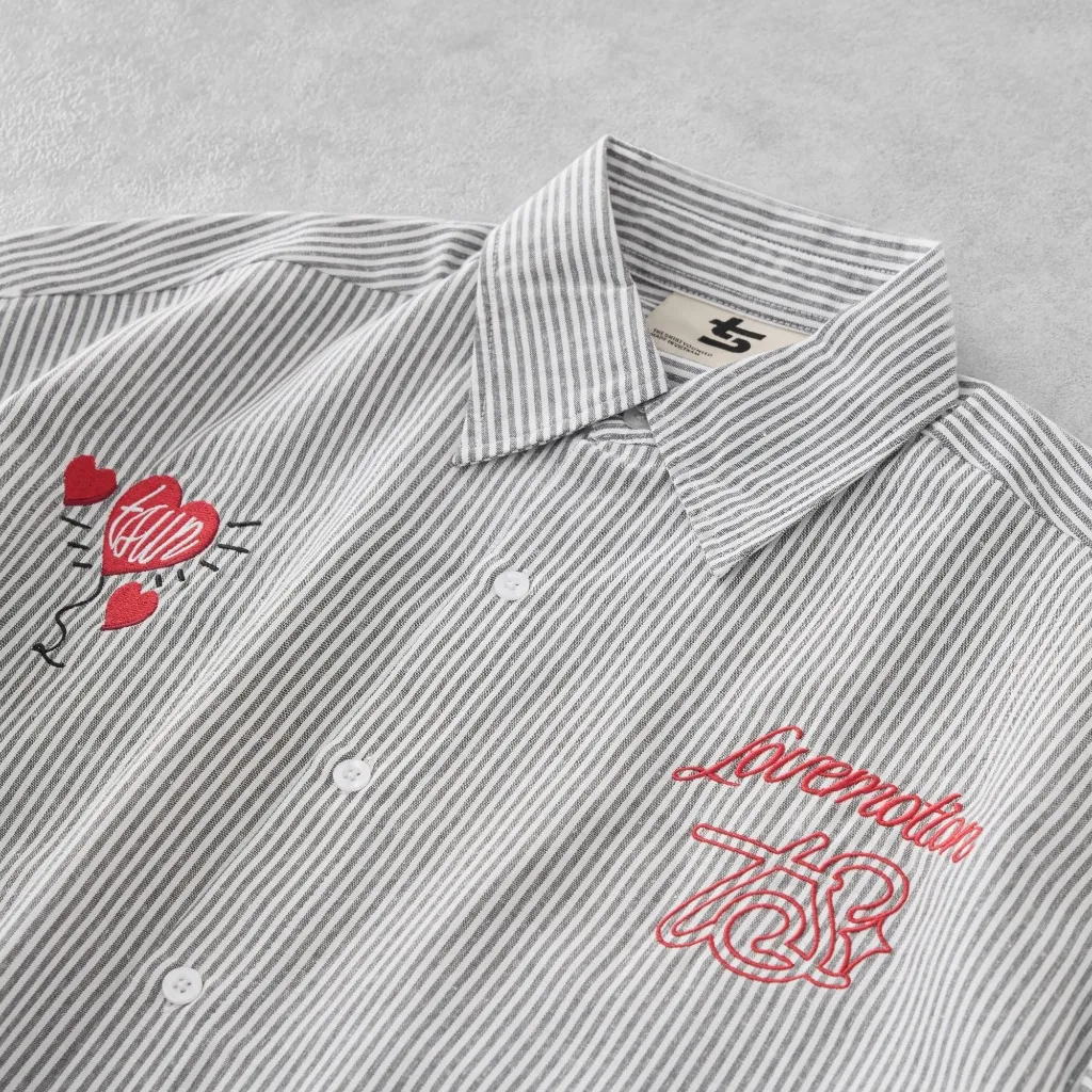 Ảnh Áo Sơ Mi Trái Tim Thêu, Sọc Đen Trắng - Brand TSUN Chính Hãng - Lovemotion Shirt - Uniex, Vải Oxford 3