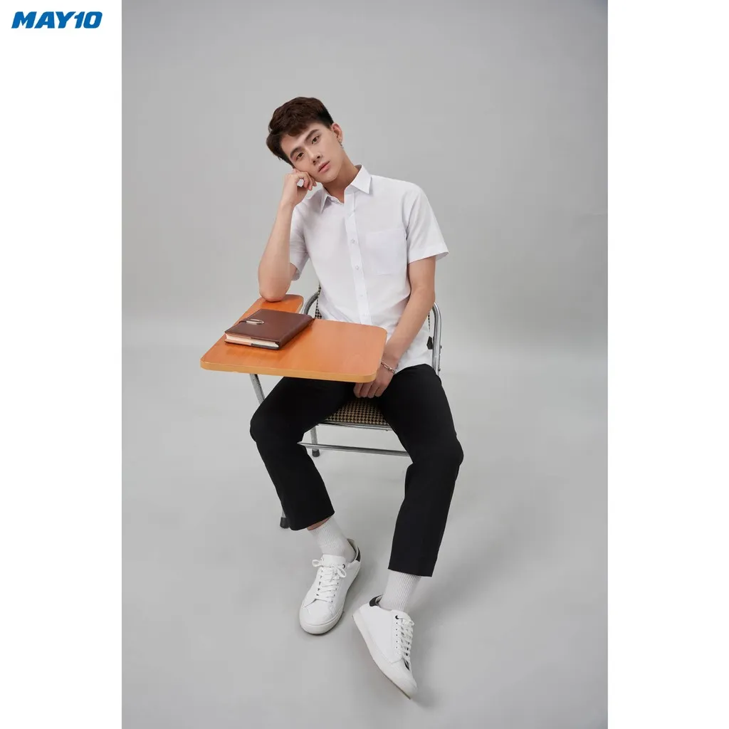 Ảnh Áo sơ mi trắng nam cộc tay May 10 mã 010122932WON AT049 dáng suông 3
