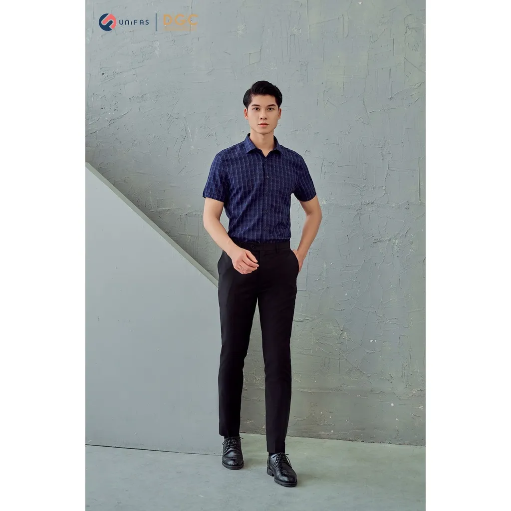 Ảnh Áo sơmi nam ngắn tay kẻ caro thấm hút mồ hôi tốt khô nhanh ít nhăn nhàu DGCs - SASNBB13M 3