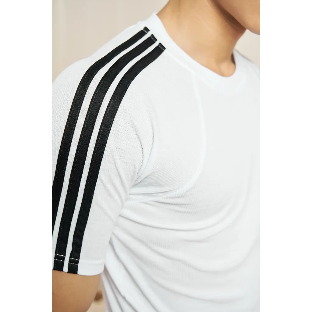 Ảnh Áo Thun Nam Cổ Tròn Raglan Phối Ba Sọc Form Body Cotton Thun Tăm Gân Thương Hiệu MrTwins® 4