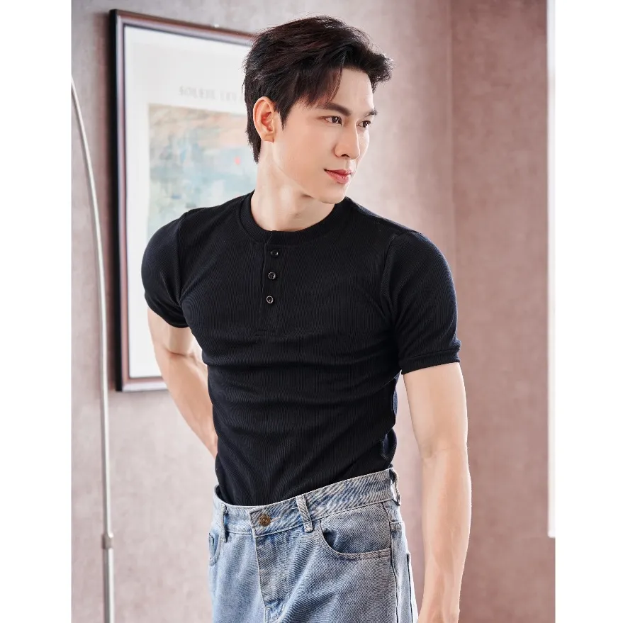 Ảnh Áo Thun Nam Tay Ngắn Cổ Tròn Xẻ Trụ Vải Thun Tăm Gân Cao Cấp Form Body Thương Hiệu Mr Twins 1
