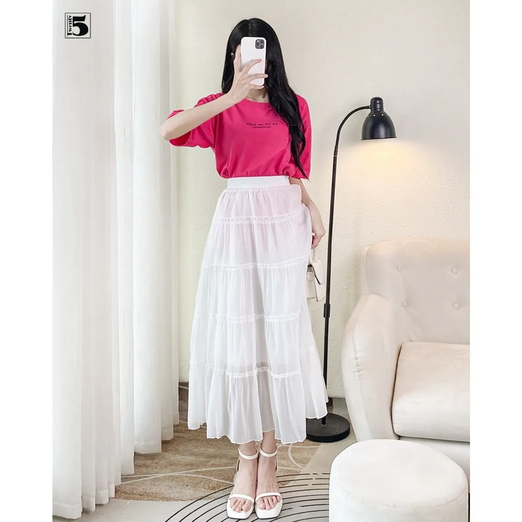 Ảnh Áo thun nữ Twentyfive dáng rộng ngắn tay, cổ tròn họa tiết in chữ La vie est belle TL13 2