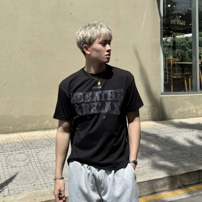 Ảnh Áo Thun SAIGONESE Cổ Tròn Họa Tiết Đính Đá Form Boxy Unisex Nam Nữ 4 Màu 2
