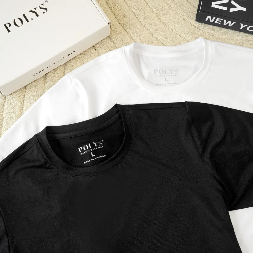 Ảnh Áo thun trắng đen POLYS, chất cotton 4 chiều siêu mát và thoáng khí. Áo thun trơn COOLMAX 3