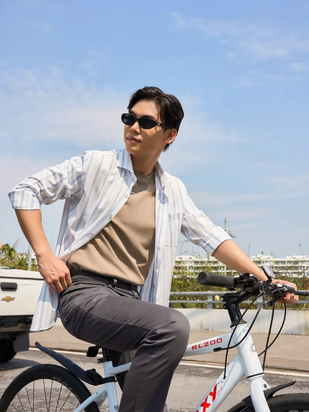 Ảnh Áo thun T-shirt Nam YODY dáng slimfit cơ bản, vải cotton mềm mại, thông thoáng TSM7188 2