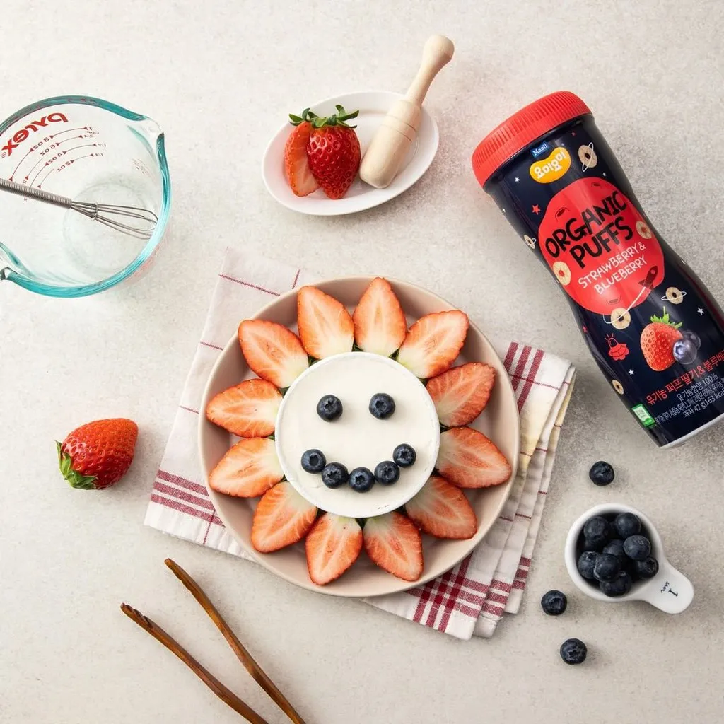 Ảnh Bánh ăn dặm hữu cơ MAEIL Yommy Yommy Hàn Quốc vị dâu tây việt quất, dễ tan và bổ sung canxi 2