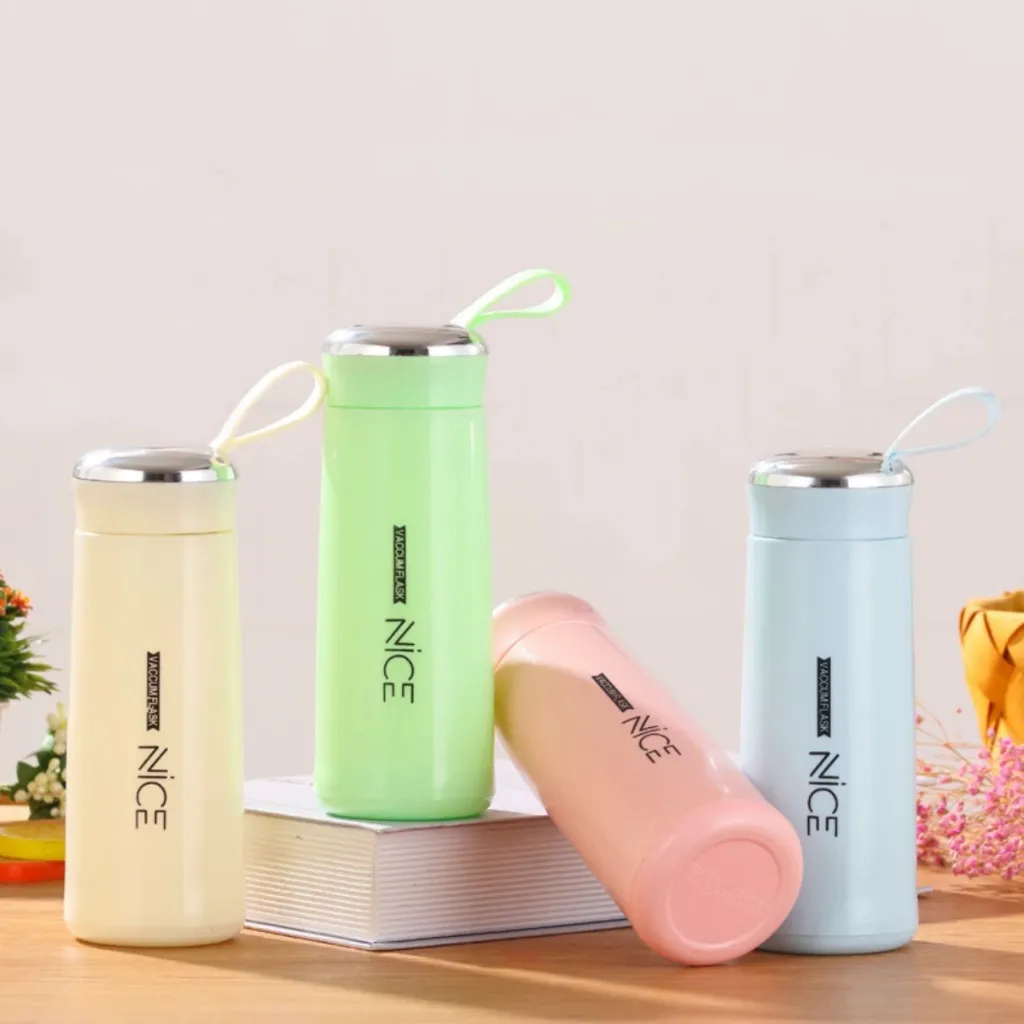 Ảnh Bình Đựng Nước Thủy Tinh 360ml Bọc Nhựa Cách Nhiệt Thời Trang 1