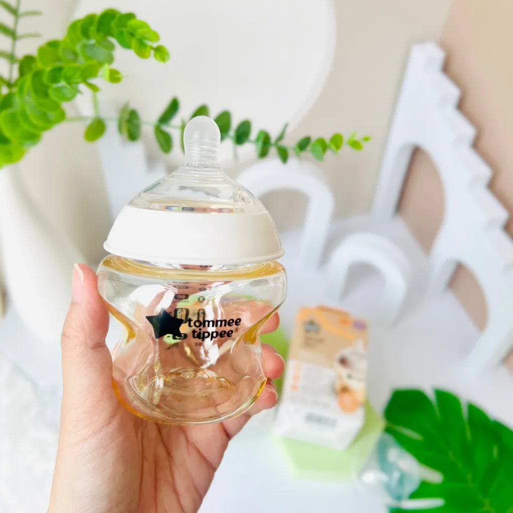 Ảnh Bình Sữa PPSU Ty Siêu Mềm Tự Nhiên Tommee Tippee 150ml, Núm Ty Của Bình 0-3 Tháng 4