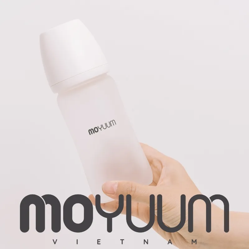 Ảnh Bình sữa Thủy tinh tráng silicon Moyuum - Mẫu trơn - 150ml - Kèm núm 1 2