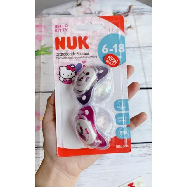 Ảnh Bộ 2 ti giả NUK Silicone Hello Kitty 0-6m / 6-18m 3