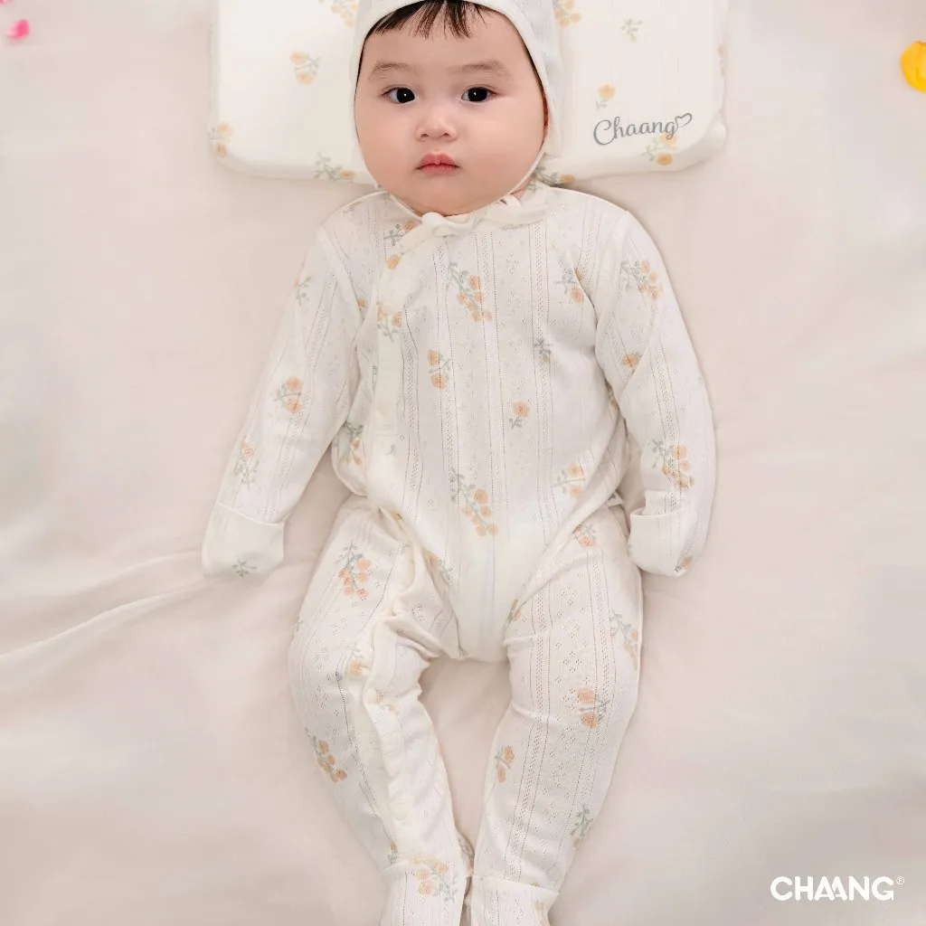 Ảnh Bộ body dài liền tất tích hợp bao tay kèm mũ và yếm Nature cho bé sơ sinh 3