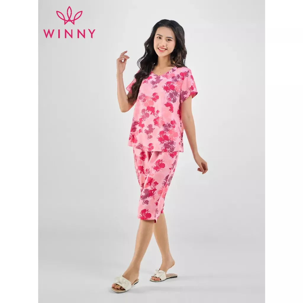 Ảnh Bộ mặc nhà nữ WINNY kiểu cộc tay quần ngố chất lanh mềm mát thấm hút 2MNLA23039N 4