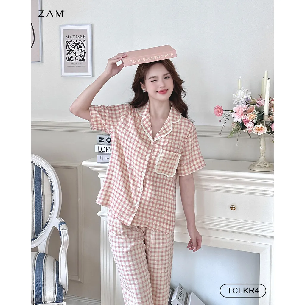 Ảnh BỘ MẶC NHÀ SHE BY ZAM - TCLKR - BỘ NGẮN TAY QUẦN DÀI KẺ VISCOSE PHỐI REN 1