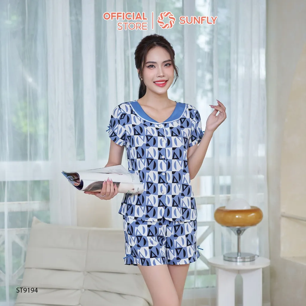Ảnh Bộ pijamas nữ SUNFLY chất lanh lụa ht dáng áo cộc quần sooc ST9194 4