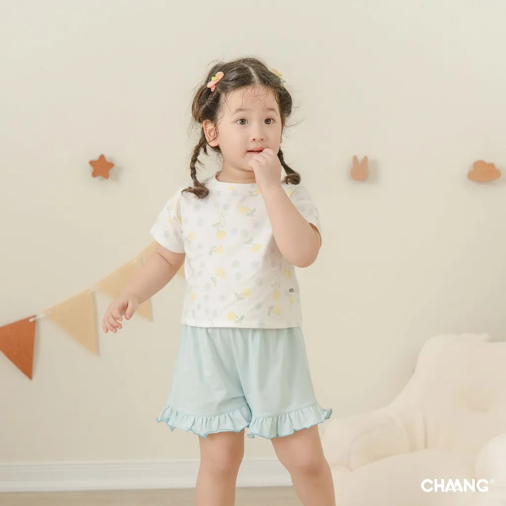 Ảnh Bộ quần áo cộc tay cổ tròn quần bèo nhún Bloom cho bé gái 2