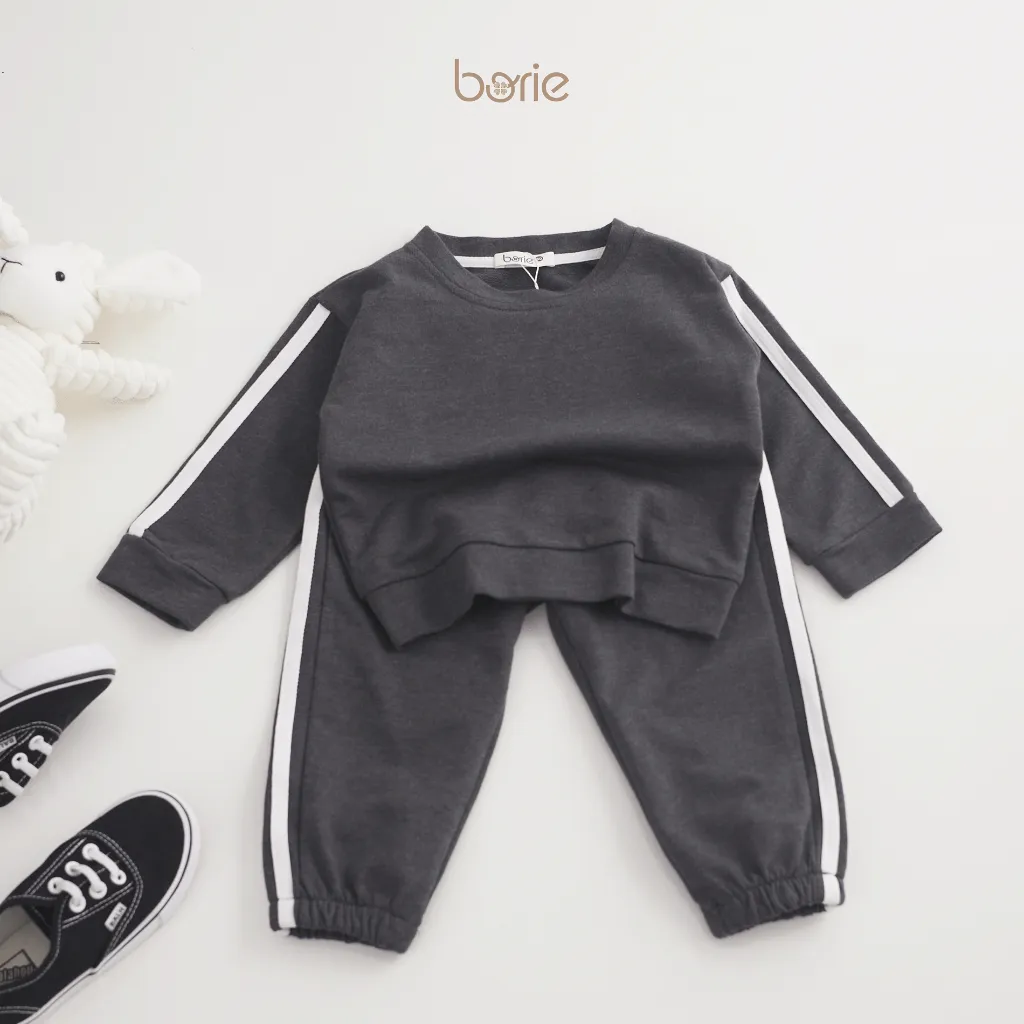 Ảnh Bộ quần áo dài tay thể thao cho bé trai bé gái Borie chất liệu cotton da cá co giãn tốt tạo sự thoải mái khi mặc A006 4