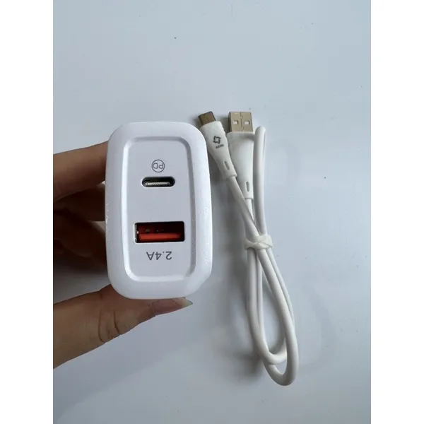 Ảnh Bộ Sạc Pin Dự Dòng Azuki Tự Ngắt Điện Khi Sạc Đầy Siêu Xịn, Đầu Sạc TypeC [100-240V Sử Dụng Được Việt Nam,Japan] NIKITO 2