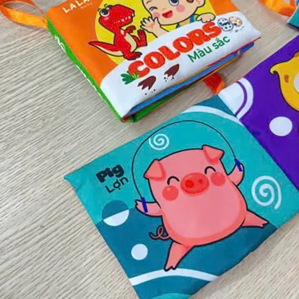 Ảnh Bộ Sách Vải Nhỏ Song Ngữ Bé Yêu Thích Nhất [Chính Hãng Lalala Baby] 3