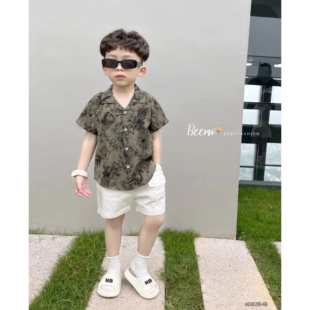 Ảnh Bộ sơmi cổ V Summer cho bé trai Beemo Chất liệu thô hoạ tiết in lá, kết hợp cùng kaki hàn siêu đẹp B488 3