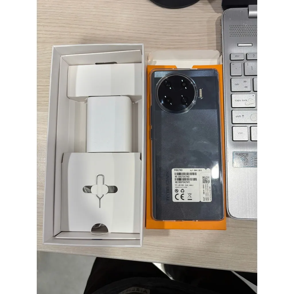 Ảnh - Các loại điện thoại chính hãng Tecno Bị trả hàng, khui Seal, trầy xước nhẹ. 3