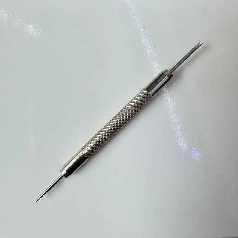 Ảnh Cây thay dây hỗ trợ thay dây đồng hồ + chốt dây cùng size 3