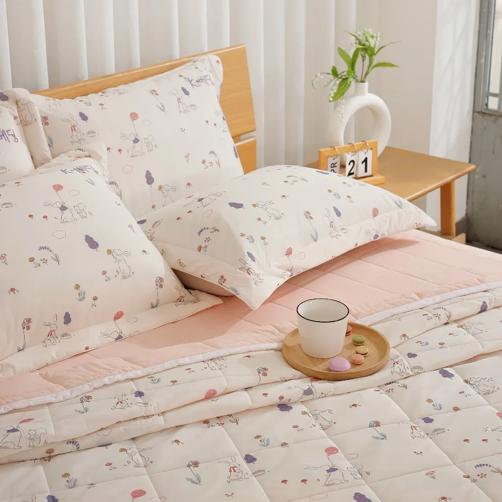 Ảnh Chăn chần bông K-Bedding by Everon chất vải Cool Flex KCSP mềm mịn, thích hợp bốn mùa 1
