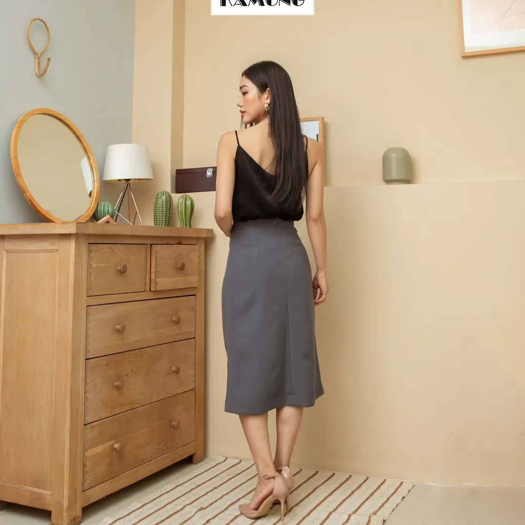 Ảnh Chân váy dài cơ bản KAMONG dáng suông công sở nhiều màu, nhiều size. 4