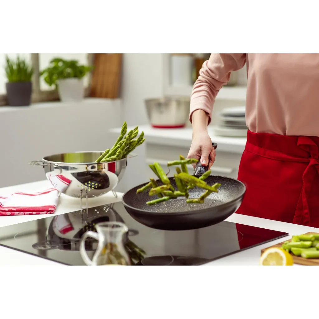 Ảnh Chảo chống dính cao cấp Đức đáy từ Fissler Adamant Classic - Sản xuất tại Đức - BH 24 tháng. 3