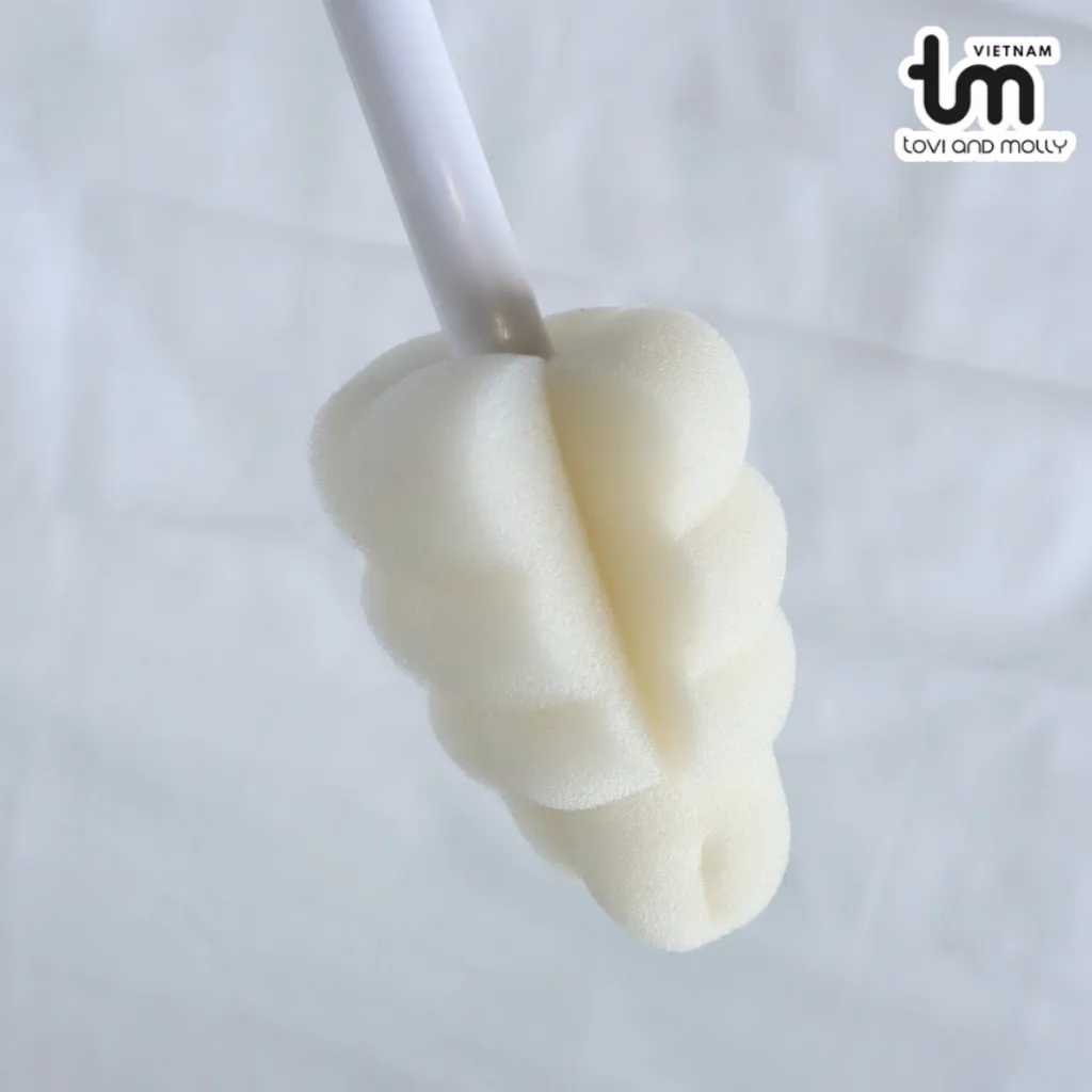 Ảnh CỌ RỬA BÌNH SỮA VÀ NÚM TI TOVI AND MOLLY (HỒNG,KEM) 4