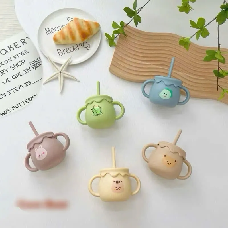 Ảnh Cốc tập uống nước silicon KidAndMom có chức năng đẩy nắp đậy tiện lợi,Cốc tập hút cho bé 3